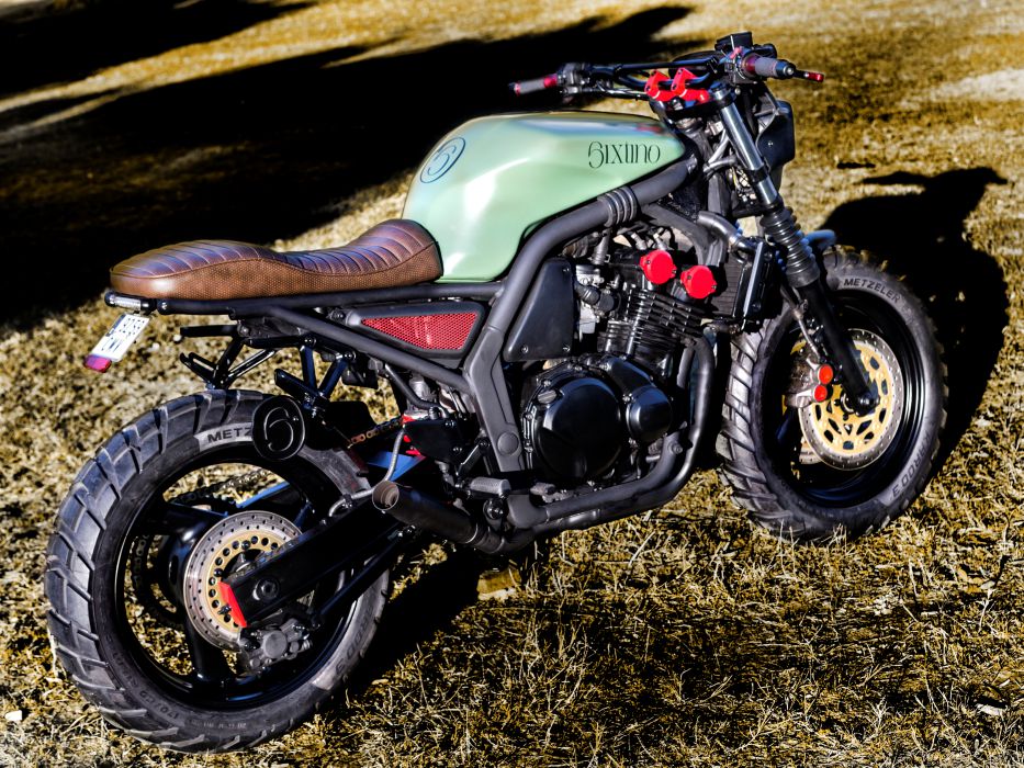 Yamaha Fazer Sixtino by Lord Drake Kustoms
